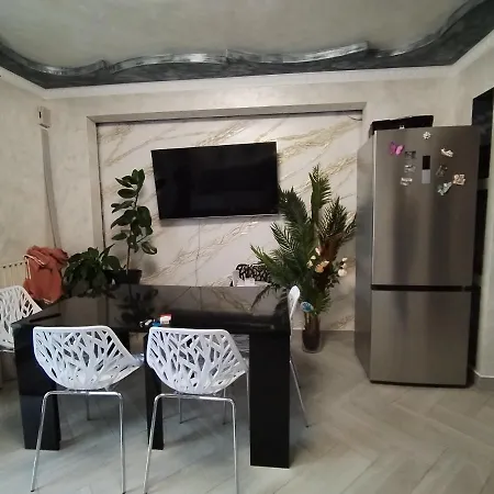 Pansiyon Chambre3 Lits Simples Cuisine Commune *
