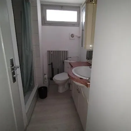 Chambre3 Lits Simples Cuisine Commune Saint-Pierre-du-Mont (Landes)