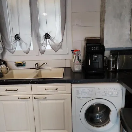 Chambre3 Lits Simples Cuisine Commune Проживание в семье *